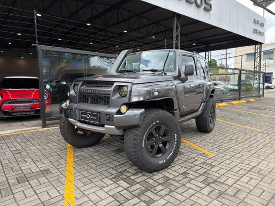 TROLLER T4 3.2 XLT 4X4 20V TURBO INTERCOOLER DIESEL 2P MANUAL TROLLER T4 3.2 XLT 4X4 20V TURBO INTERCOOLER DIESEL 2P MANUAL